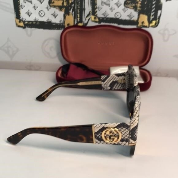 New Authentic ✨ Gucci GG0484S 006 – Oversized Havana Square Pink Mirror Lenses ✨ - Picture 7 of 12